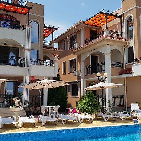 סוזופול Brilliant Aparthotel מראה חיצוני תמונה