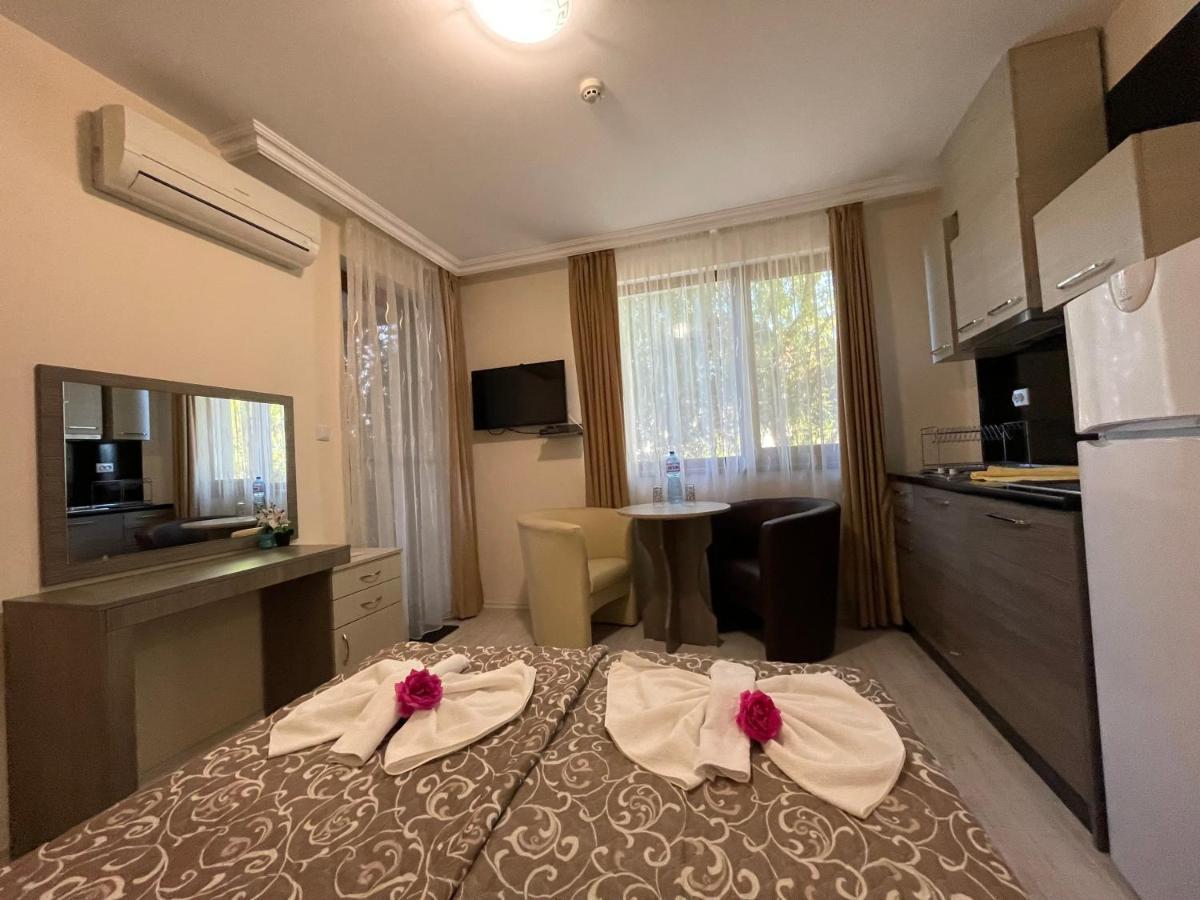 סוזופול Brilliant Aparthotel מראה חיצוני תמונה