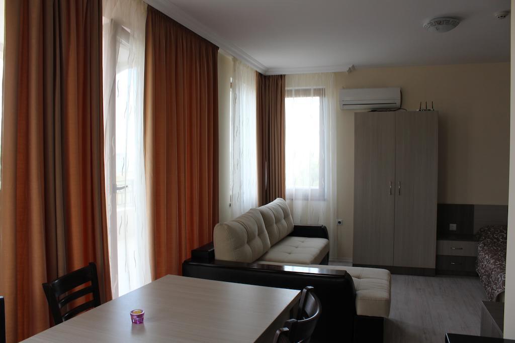 סוזופול Brilliant Aparthotel חדר תמונה
