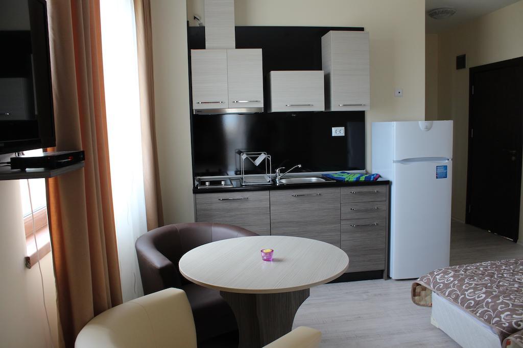 סוזופול Brilliant Aparthotel חדר תמונה
