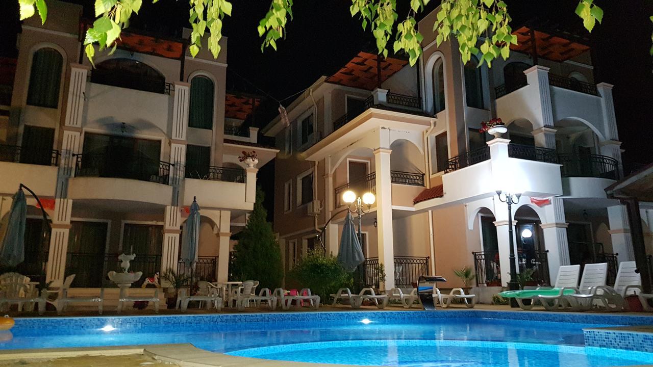 סוזופול Brilliant Aparthotel מראה חיצוני תמונה