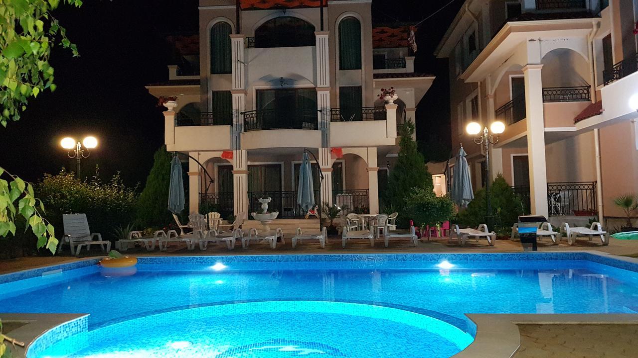 סוזופול Brilliant Aparthotel מראה חיצוני תמונה
