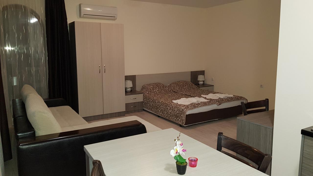 סוזופול Brilliant Aparthotel מראה חיצוני תמונה